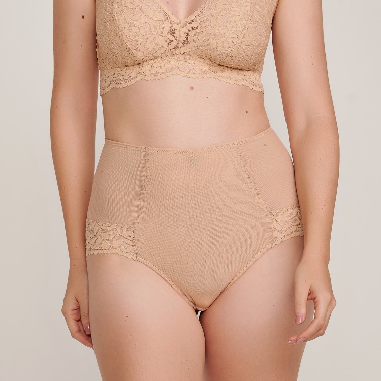 Calcinha Hot Pant renda Bege