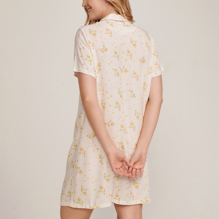 Camisola curta Com  botões estilo americana  Daisy