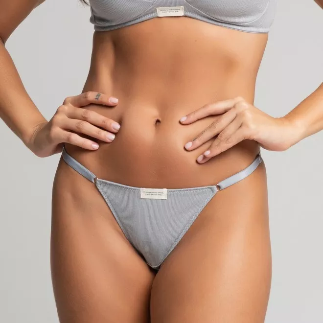 Calcinha String em Algodão Canelado Canvas Cinza