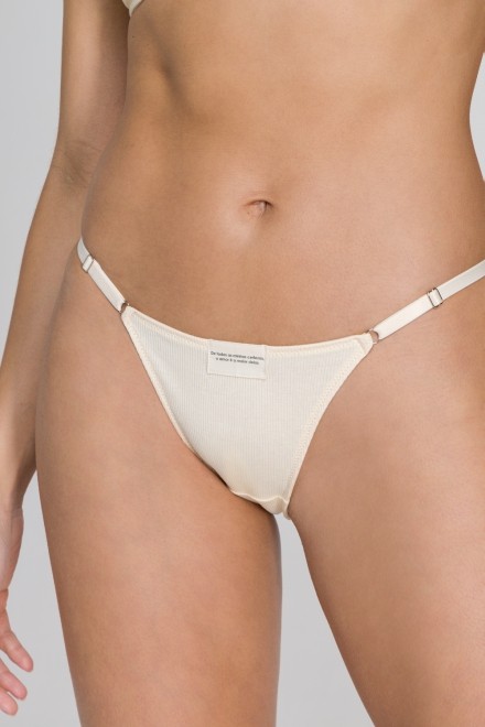 Calcinha String em Algodão Canelado Canvas Off Whitte