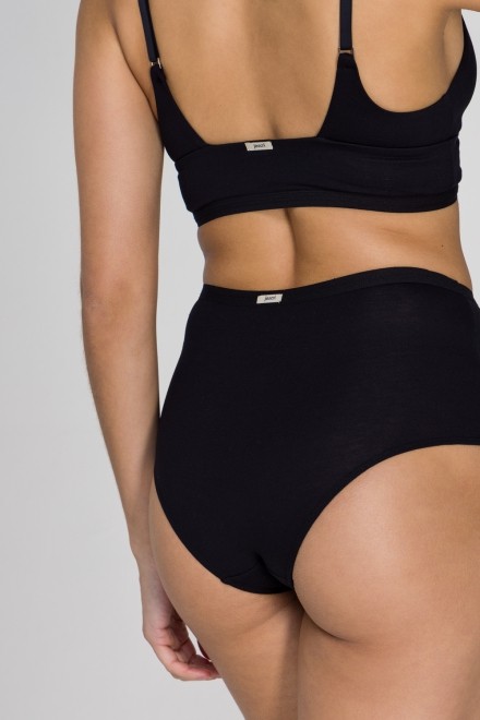 Calcinha Hot pant em Viscose  Sol Preto